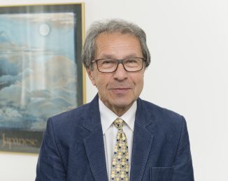 Univ.-Prof. Dr. Michael Stierer